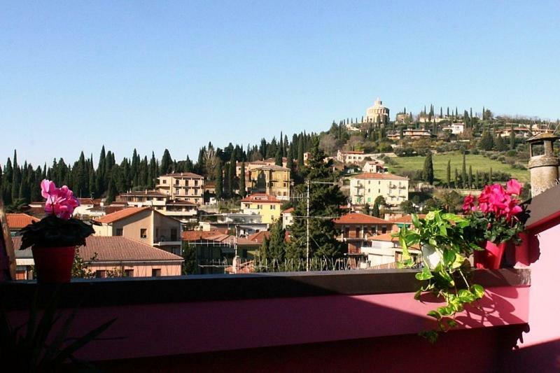 Edo Guesthouse Verona Exterior foto